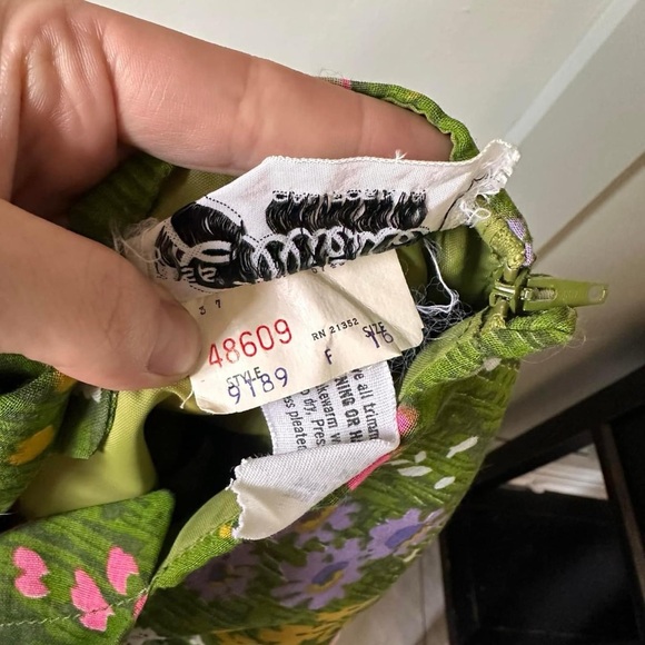 Vintage Miss Elliotte California Dress - Picture 8 of 12